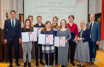 Elismerő Okleveleket kaptak a már négy féléve mentoráló hallgatók a Tanítsunk Magyarországért Programban